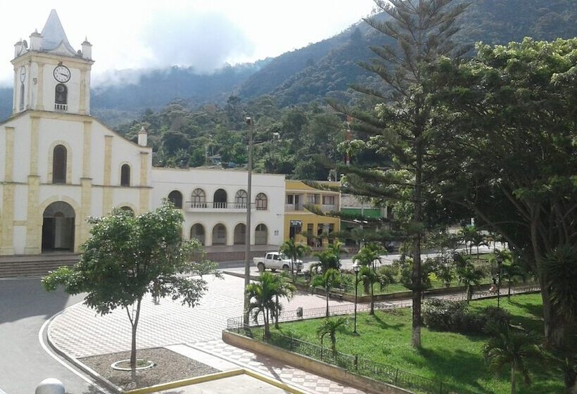 فندق Orquidea Resort