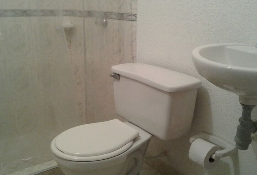 فندق Orquidea Resort