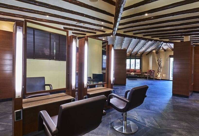 בית מלון כפרי Playa Montroig Camping Resort