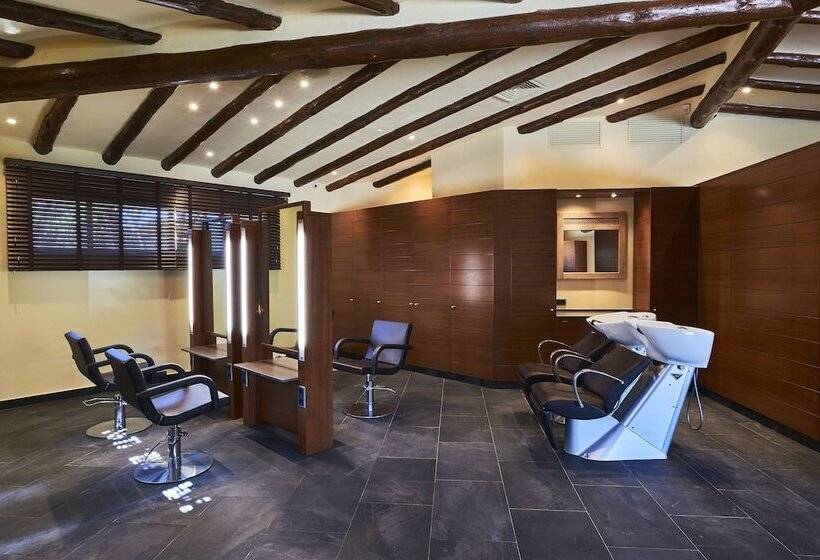 בית מלון כפרי Playa Montroig Camping Resort