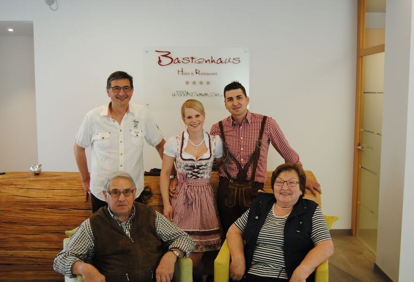 בית מלון כפרי Restaurant Bastenhaus