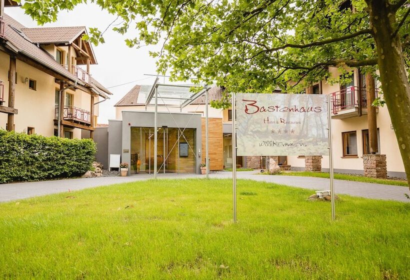 בית מלון כפרי Restaurant Bastenhaus