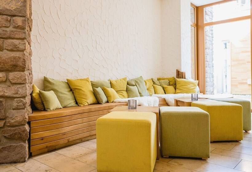 ホテル Restaurant Bastenhaus