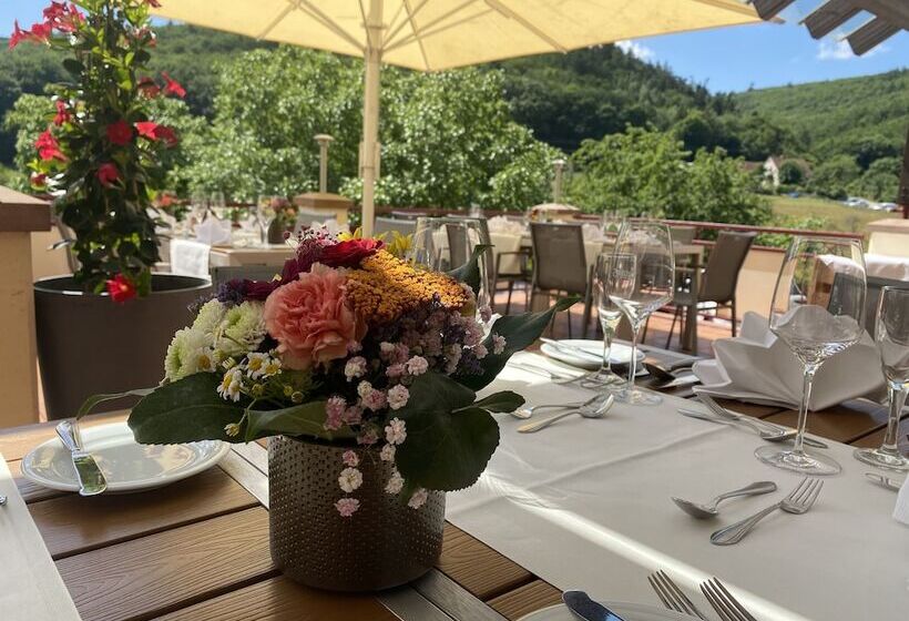 בית מלון כפרי Restaurant Bastenhaus