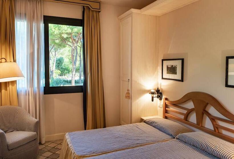 בית מלון כפרי Roccamare Resort   Casa Di Levante