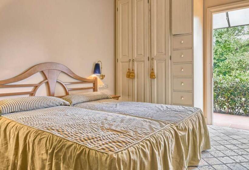 בית מלון כפרי Roccamare Resort   Casa Di Levante