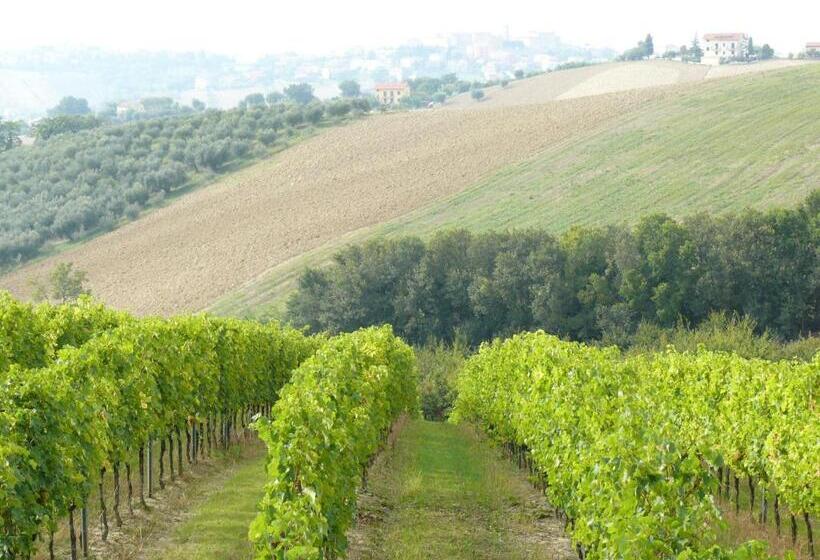 فندق ريفى Agriturismo Al Rifugio Divino