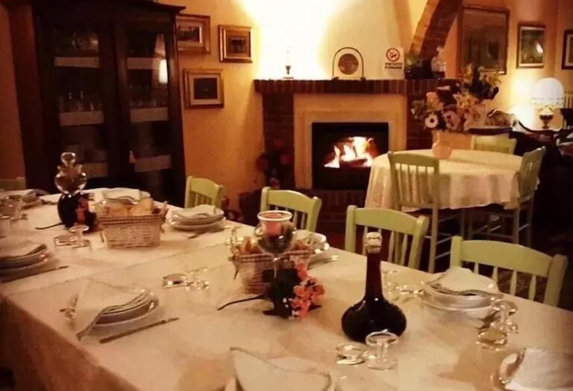 田舎風ホテル Agriturismo Campo Al Sole