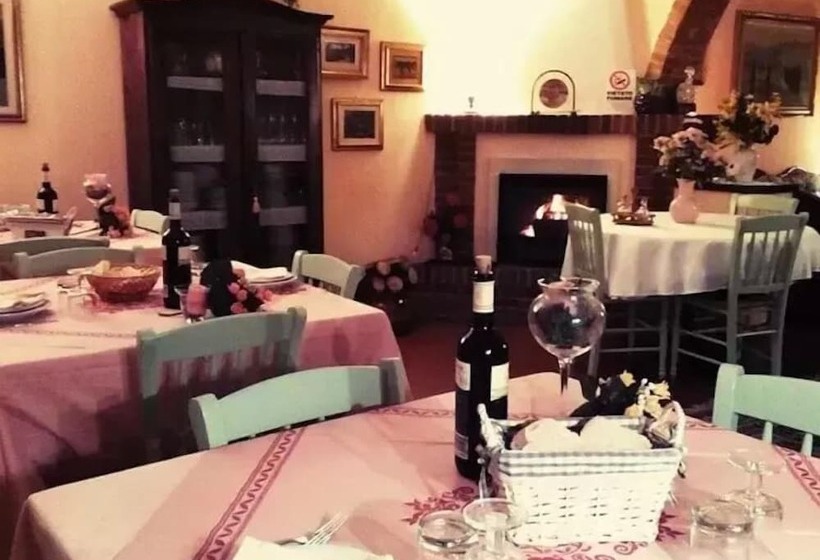 田舎風ホテル Agriturismo Campo Al Sole