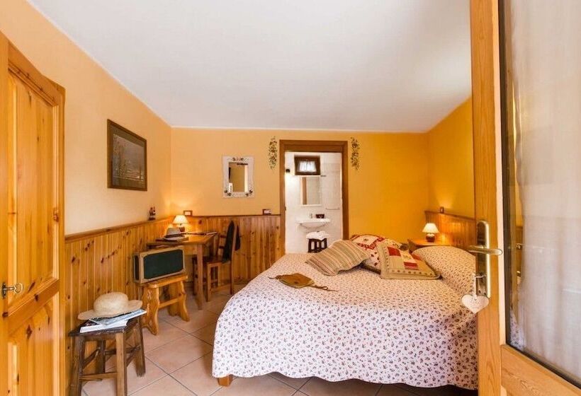 בית מלון כפרי Agriturismo Lou Rosé