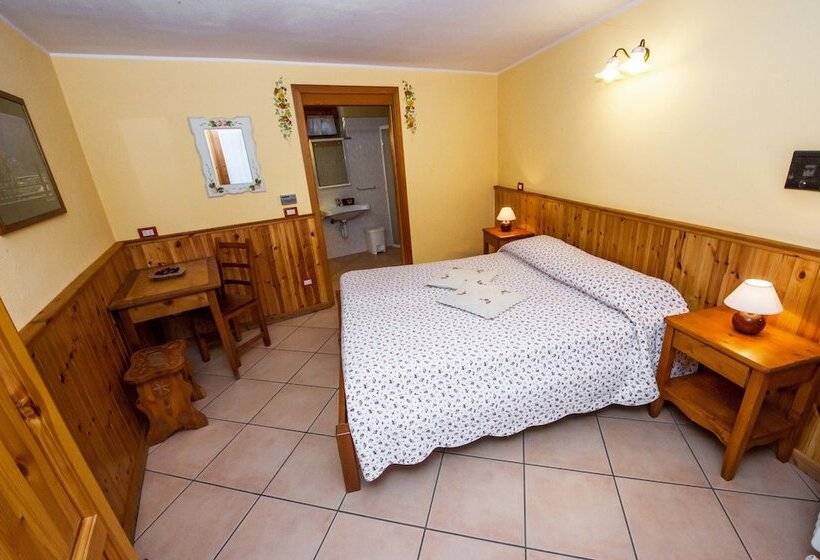 בית מלון כפרי Agriturismo Lou Rosé