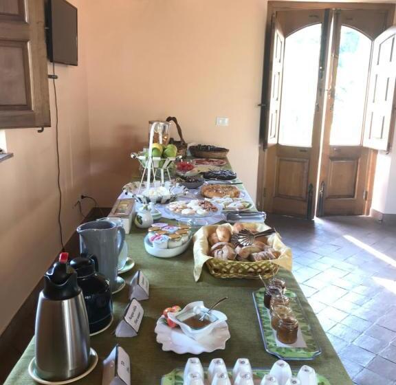 فندق ريفى Agriturismo San Leonardello