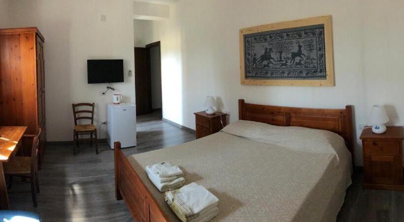 בית מלון כפרי Agriturismo Su Meurreddu