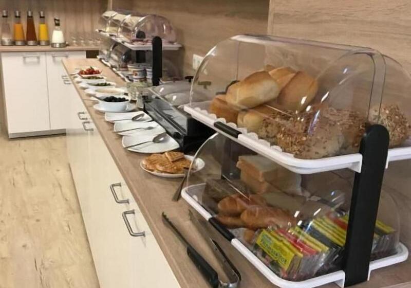 ホテル Select Suites & Aparts