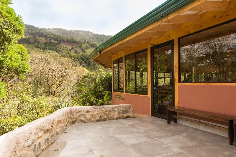 فندق Toucanet Lodge