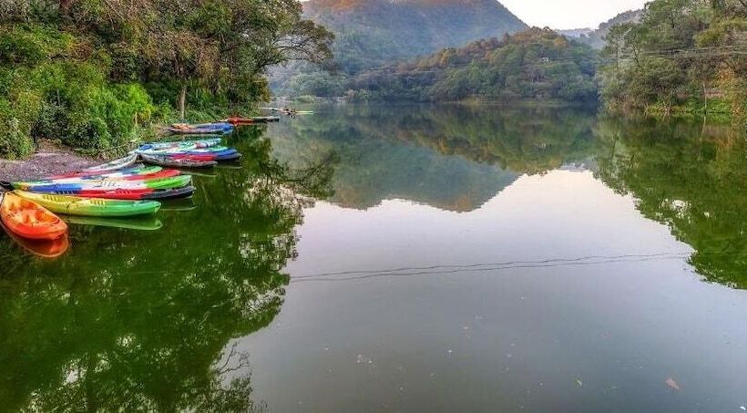 فندق Traveller Inn