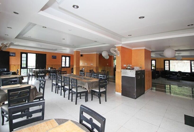 فندق Traveller Inn