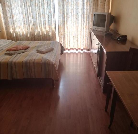 בית מלון כפרי Triász Apart