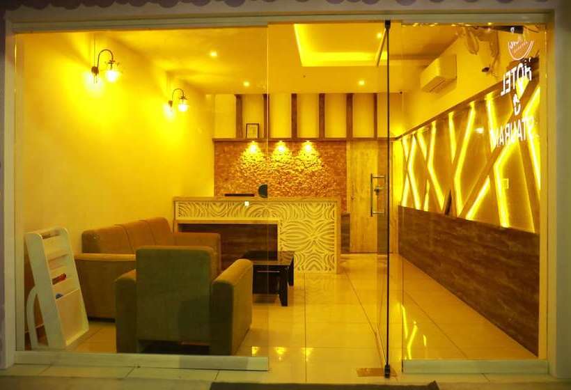 ホテル Wayanad Royal Crown