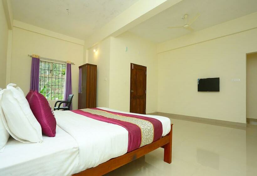 호텔 Wayanad Royal Stream