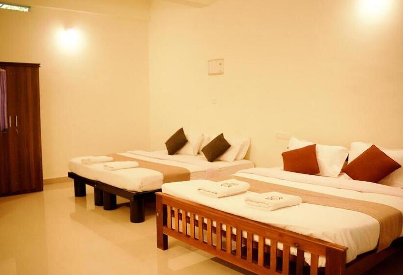 호텔 Wayanad Royal Stream