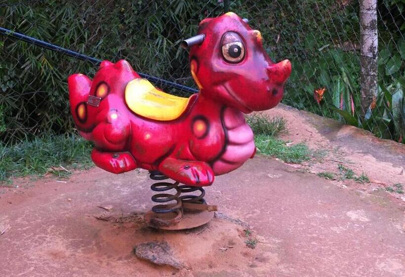 호텔 Wayanad Royal Stream