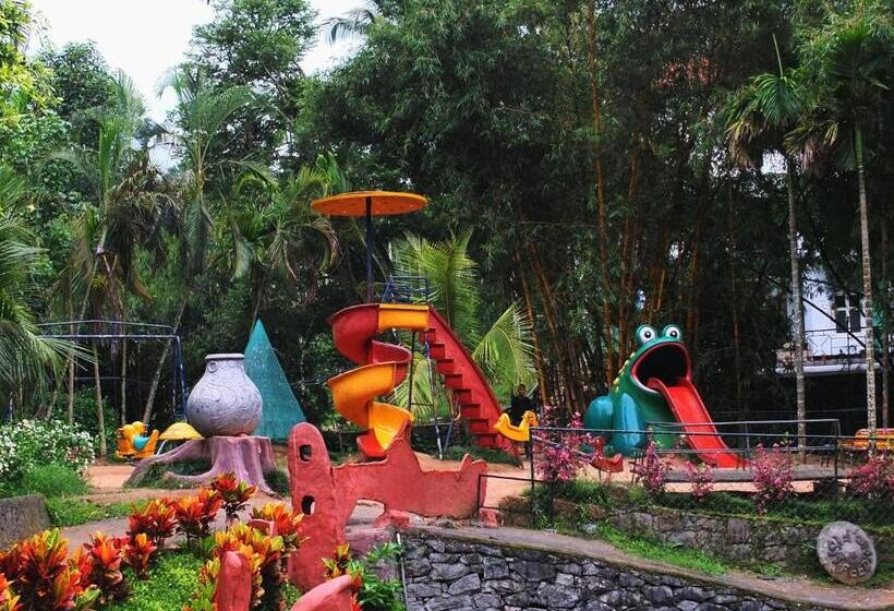 호텔 Wayanad Royal Stream