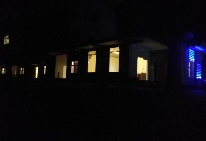 호텔 Wayanad Royal Stream