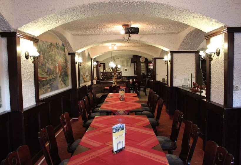 בית מלון כפרי Zum Erbgericht