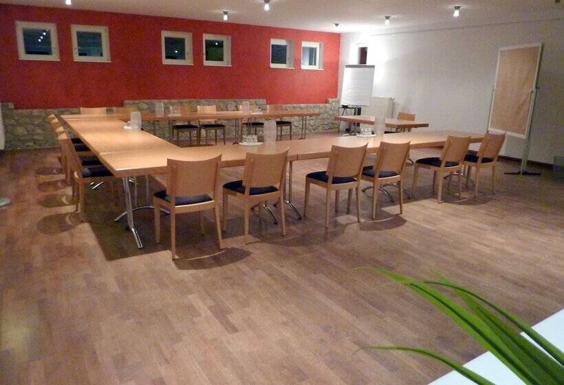 Landhotel Schloss Sörgenloch