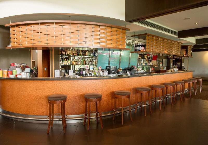 مُتل Renmark Resort