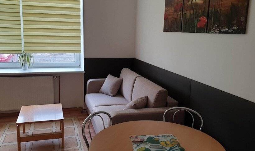 פנסיון Apartma Transpet