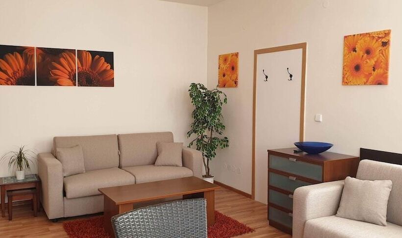 פנסיון Apartma Transpet