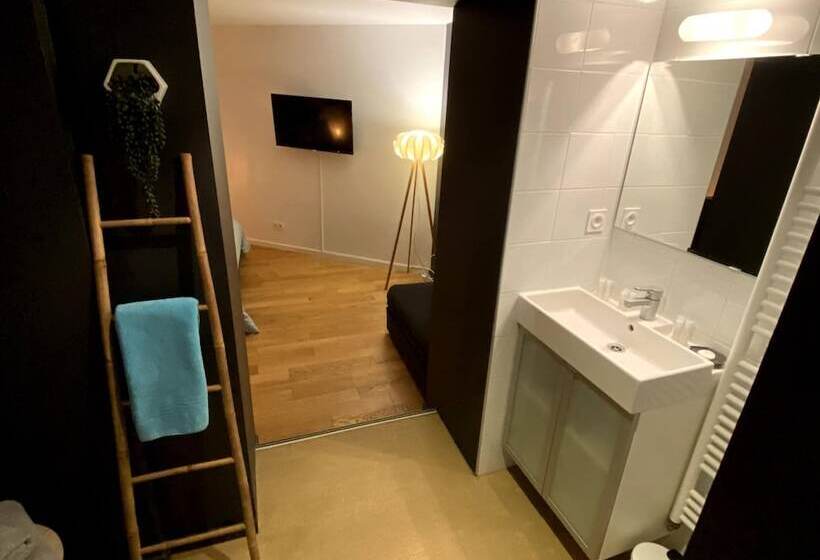 פנסיון Au 10 Bed & Breakfast