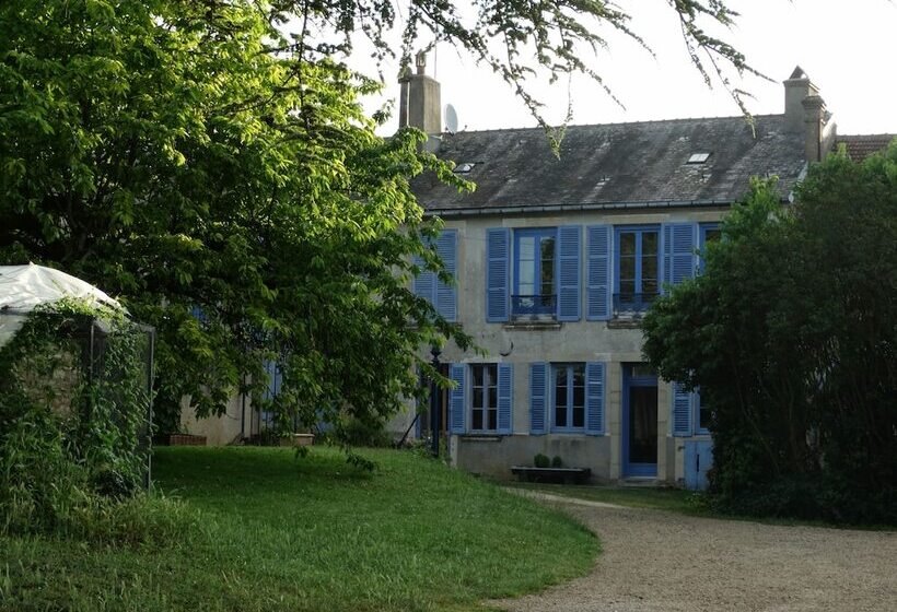 ペンション Chambre D Hotes Girolles Les Forges