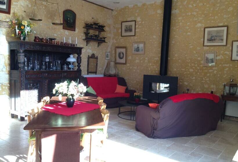 Пансион Domaine De La Haute Poignandière