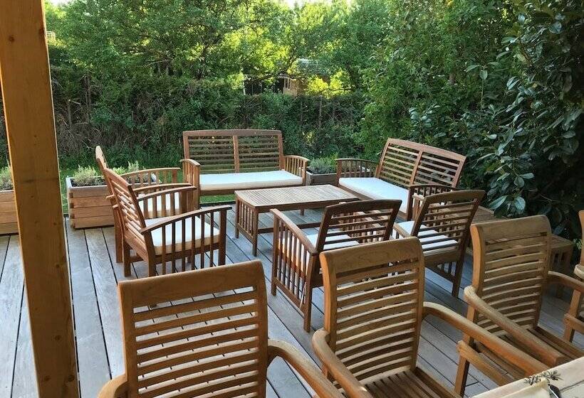 Пансион Chambre D Hôtes La Colombe