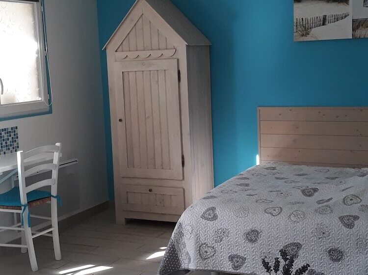 بنسيون Chevrefeuille Et Eglantine