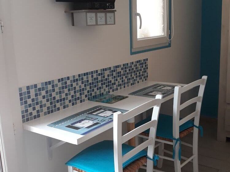 بنسيون Chevrefeuille Et Eglantine