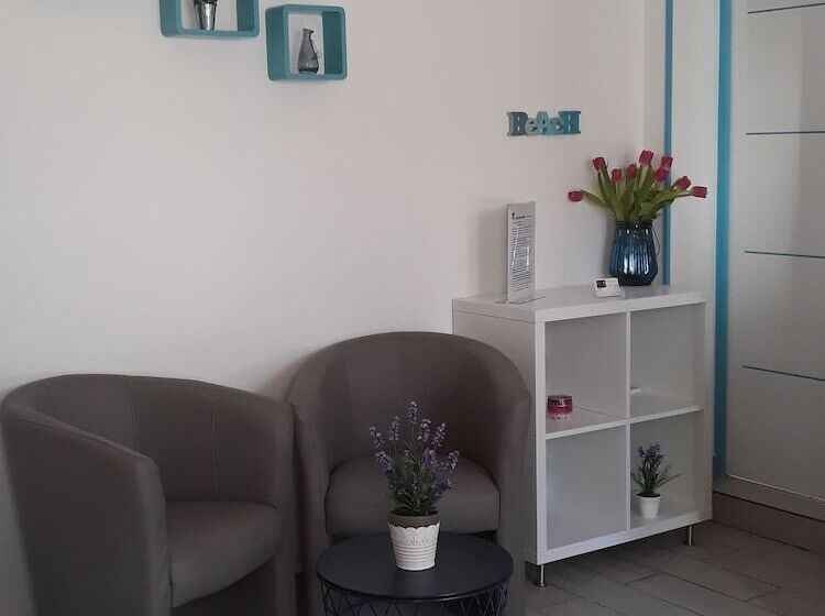 بنسيون Chevrefeuille Et Eglantine