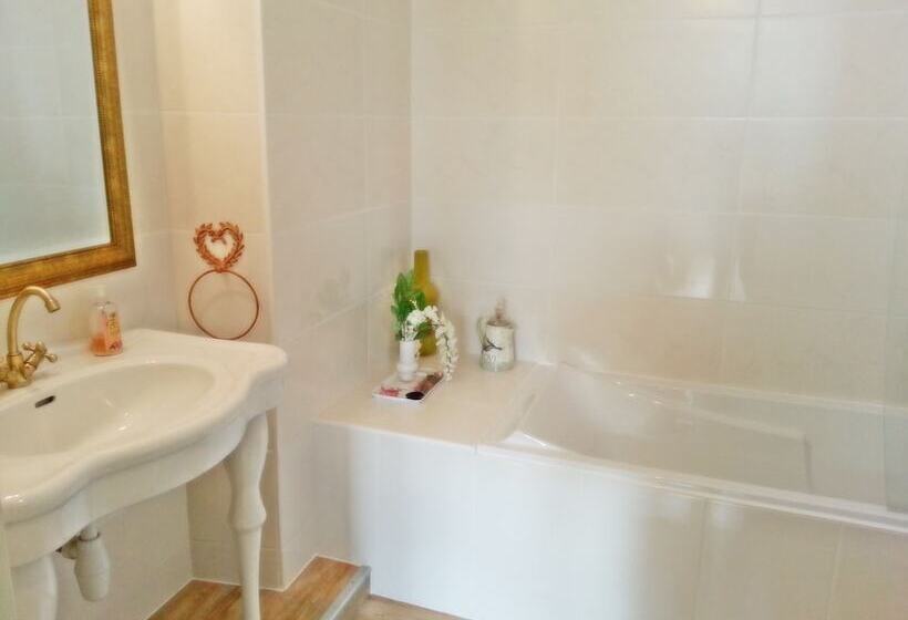 פנסיון Château Des Noces