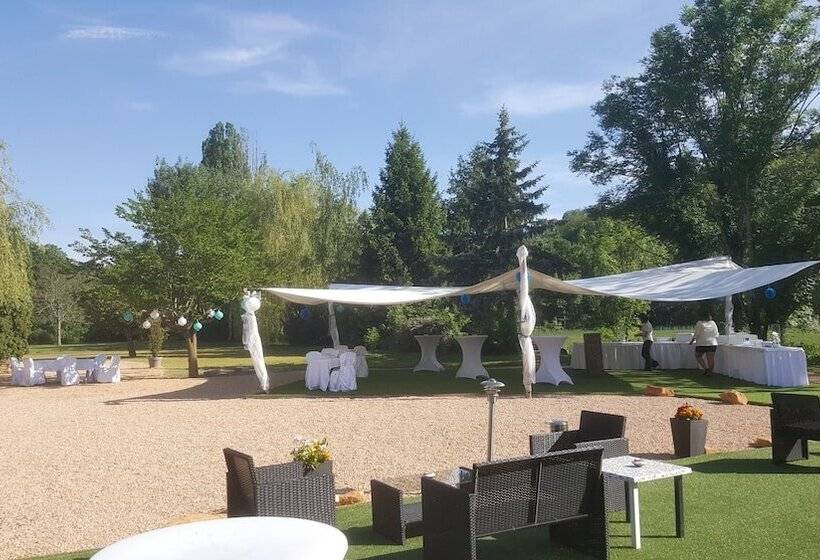 פנסיון Domaine Des Pierres Dorées