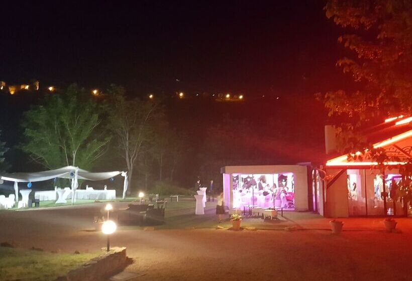 פנסיון Domaine Des Pierres Dorées