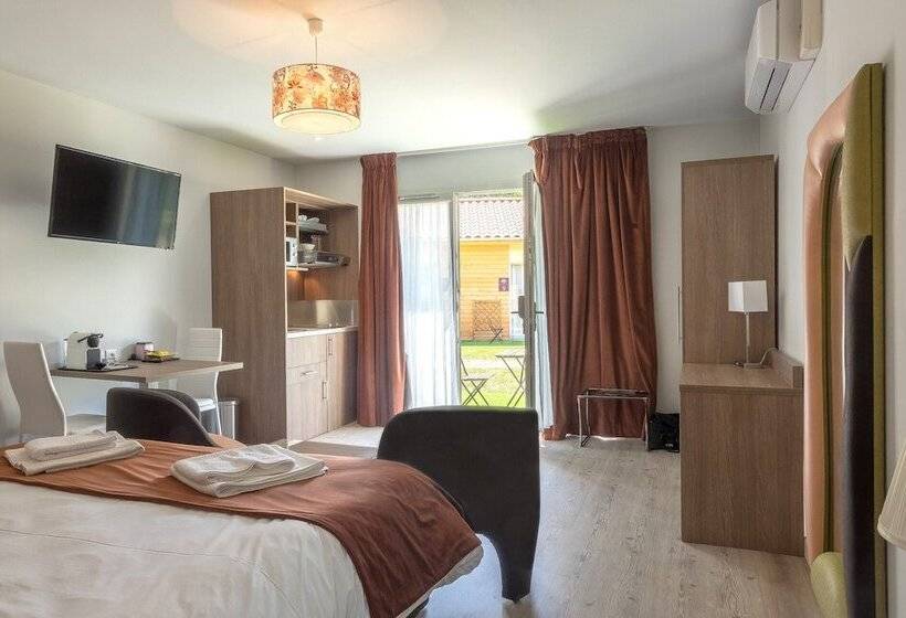 פנסיון Domaine Des Pierres Dorées