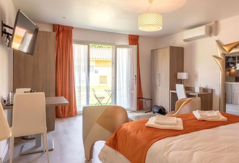 פנסיון Domaine Des Pierres Dorées