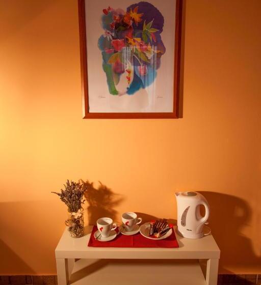 بنسيون Guest House Floreus Cres