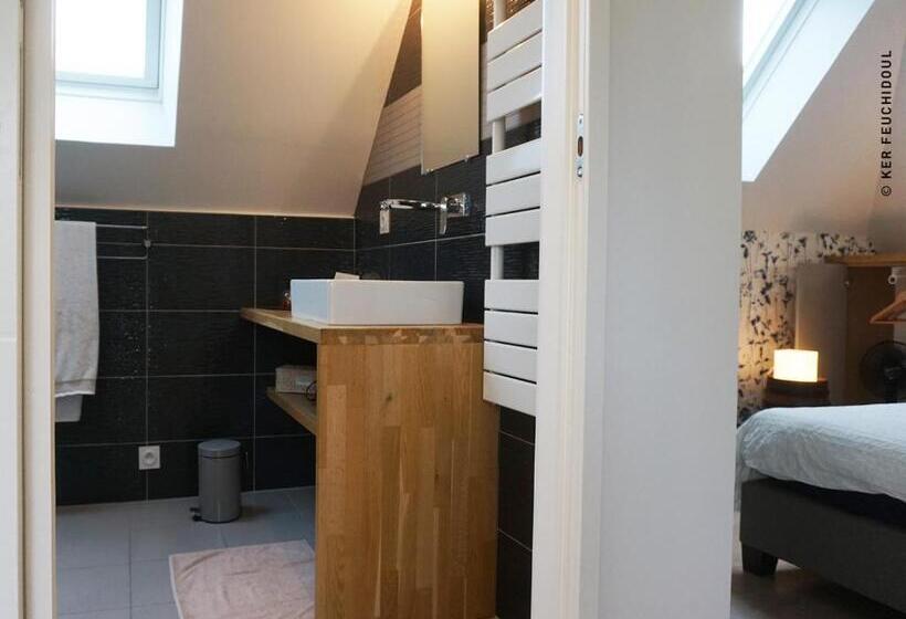 膳宿费 Ker Feuchidoul