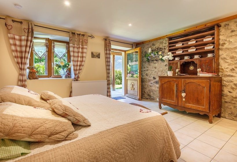 פנסיון La Ferme D Agathe