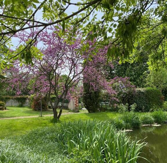 ペンション La Minaudière