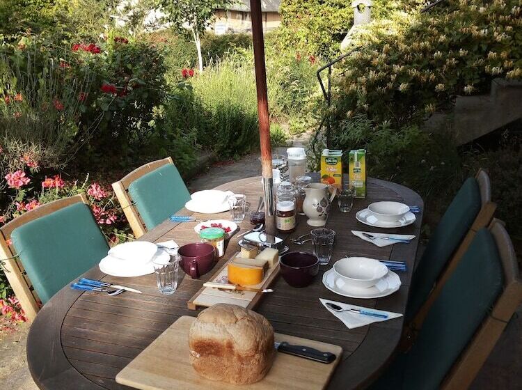 Pensionat La Neslière – Chambres D’hôtes Bio